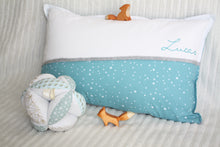 Charger l'image dans la galerie, Coussin Brodé déhoussable