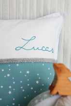 Charger l'image dans la galerie, Coussin Brodé déhoussable