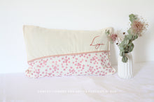 Charger l'image dans la galerie, Coussin Brodé déhoussable
