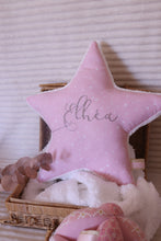 Charger l'image dans la galerie, Coussin Etoile sur Mesure
